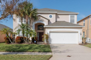 Spacious Emerald Island Resort Home with Pool Spa and Resort Amenities near Disney